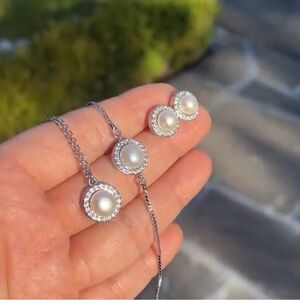 Elegant Pearl Jewelry Set- Earrings, Necklace & Bracelet